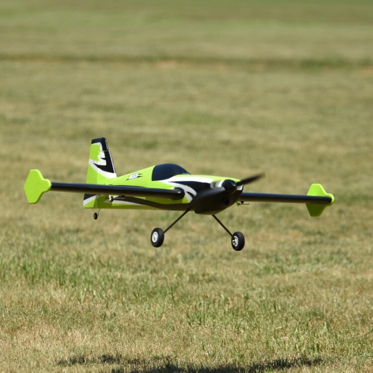 FMS Extra 300 V2 1100mm