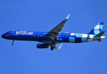 JetBlue shares plunge 10% as airline posts wider loss, guides softer revenue outlook JetBlue shares plunge 10% as airline posts wider loss, guides softer revenue outlook