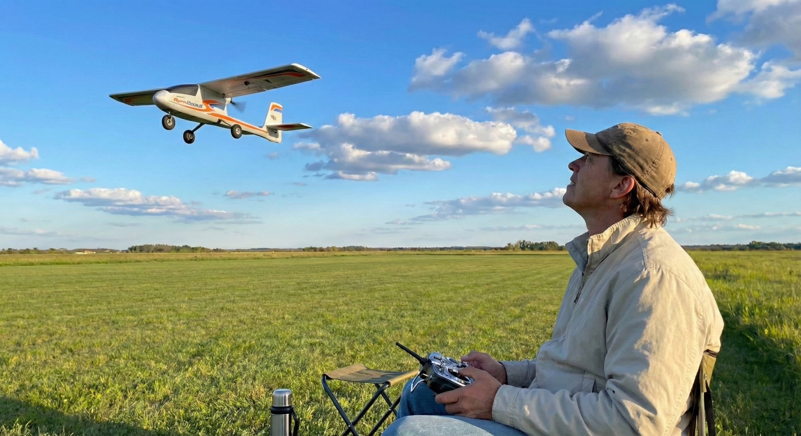 RC-planes-flying-relax