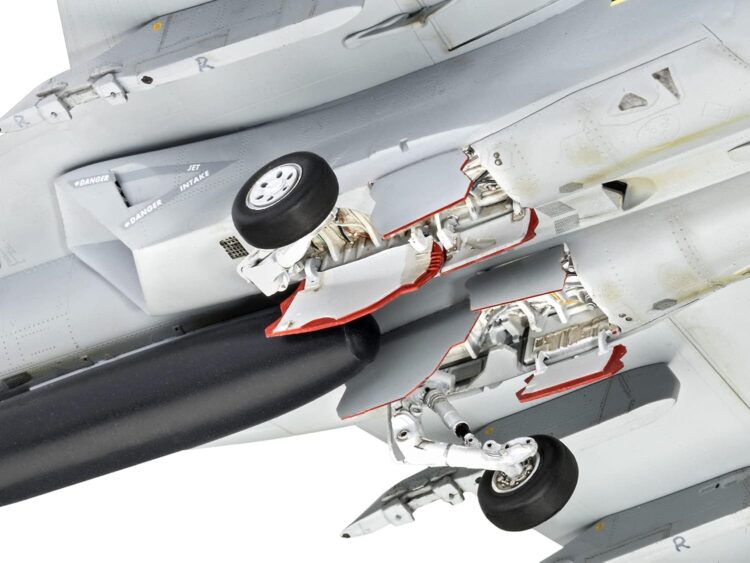 Revell 1/48 Maverick's F/A-18E Super Hornet